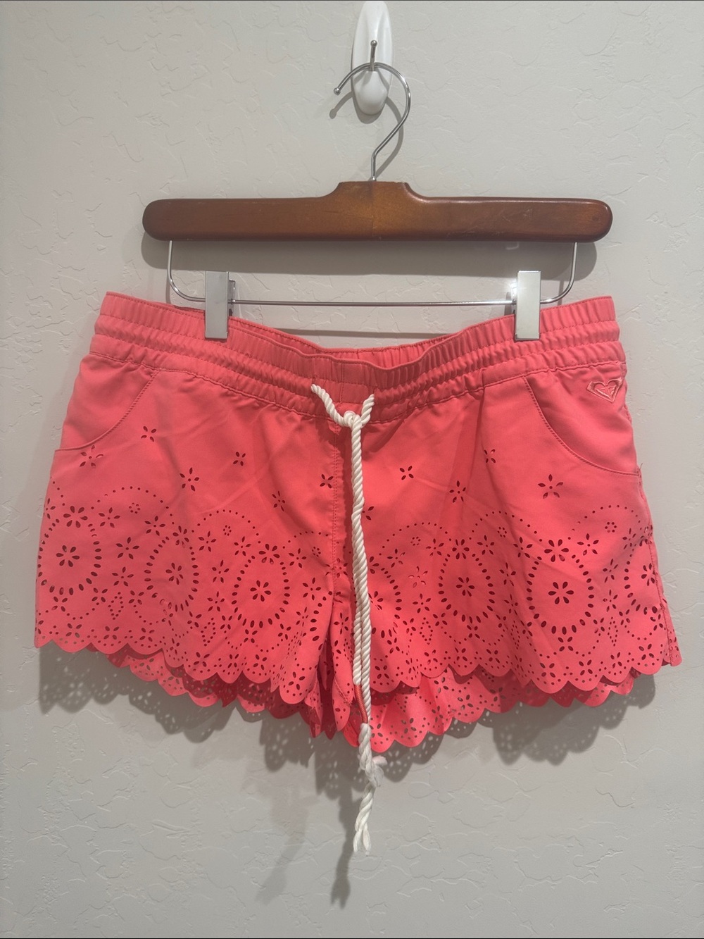 Roxy Eyelet Scallop Hem Shorts with Drawstring